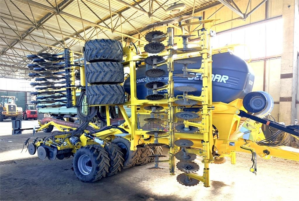 Bednar OMEGA 6000 L  Bj. 2021 Perforadoras combinadas