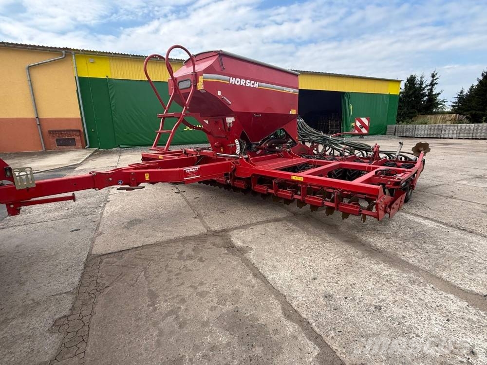 Horsch Pronto 6 DC مثاقيب مدمجة