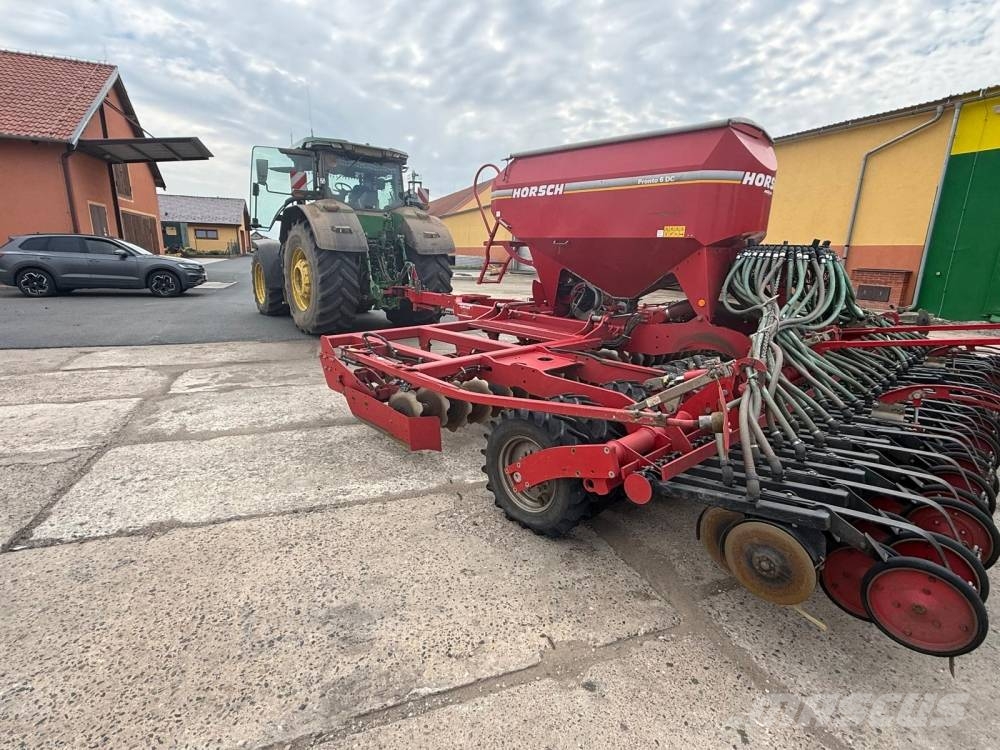 Horsch Pronto 6 DC مثاقيب مدمجة