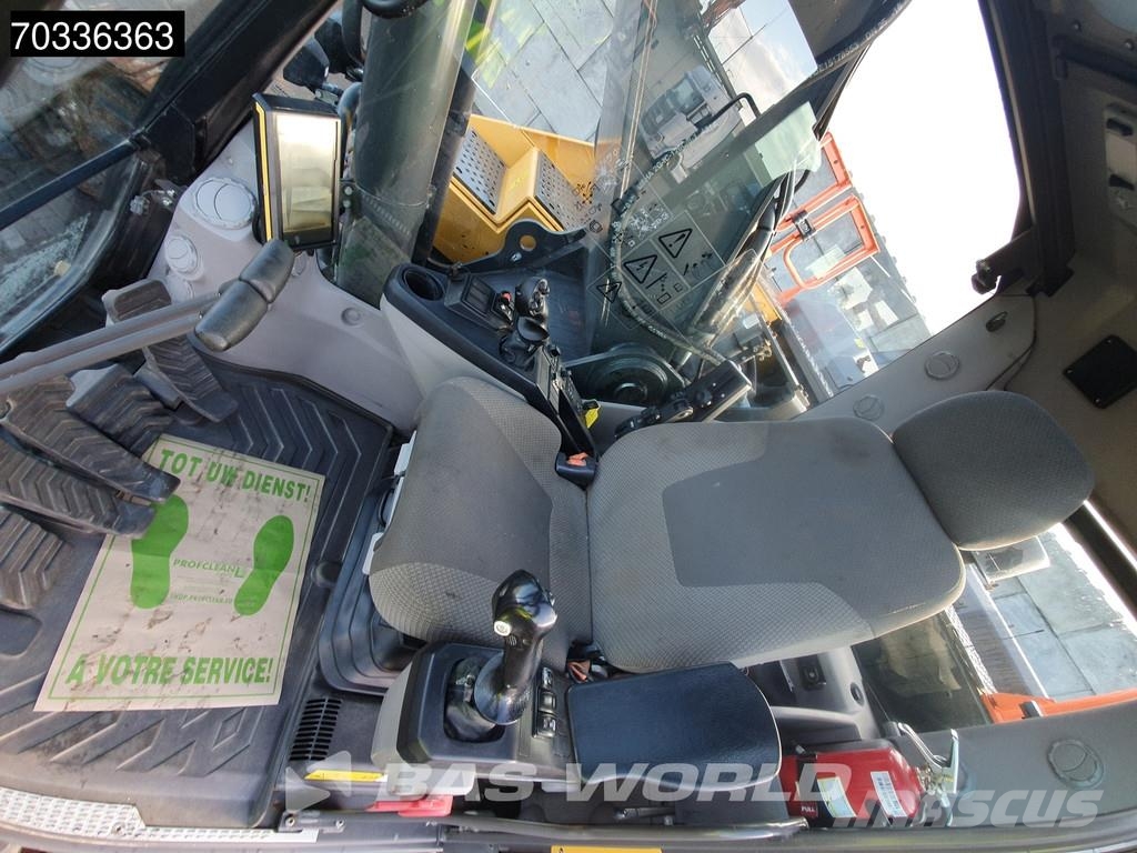 Volvo EC300 E L Bagri goseničarji