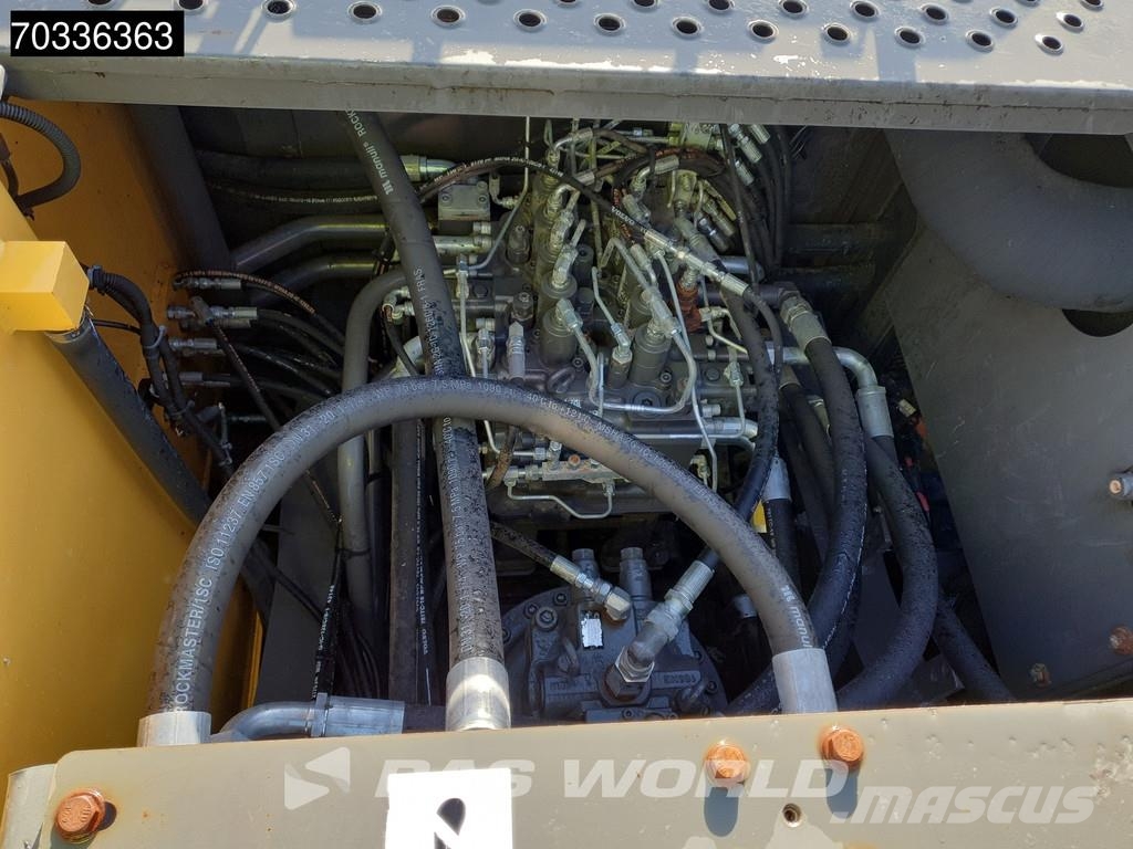 Volvo EC300 E L Bagri goseničarji
