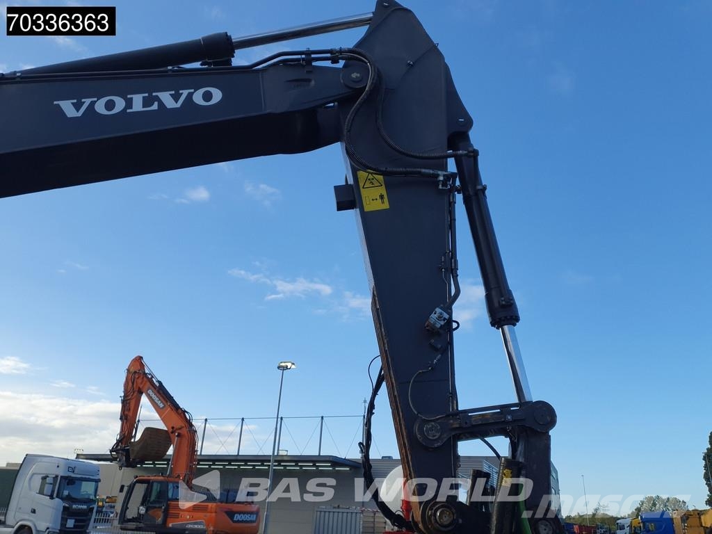 Volvo EC300 E L Bagri goseničarji