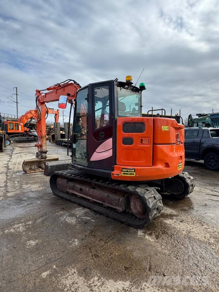 Hitachi ZX 85 US B-6 Midigrävmaskiner 7t - 12t