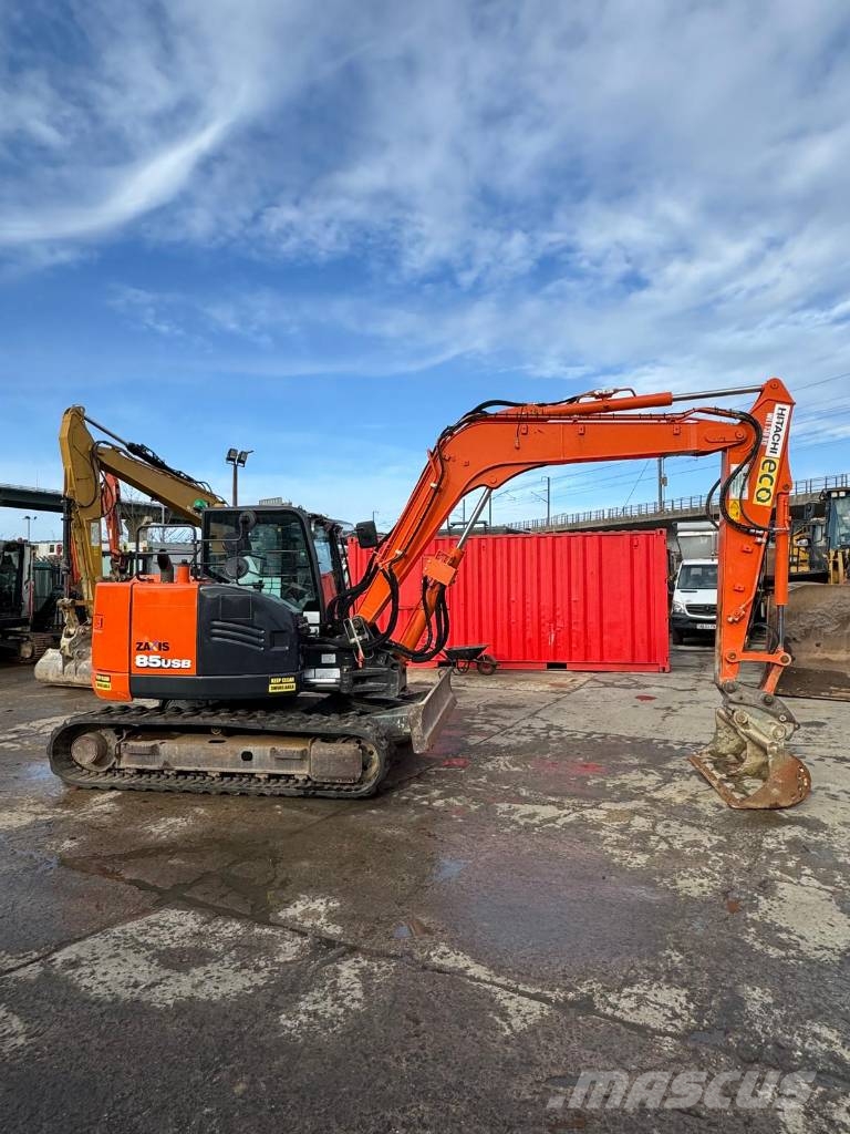 Hitachi ZX 85 US B-6 Midigrävmaskiner 7t - 12t