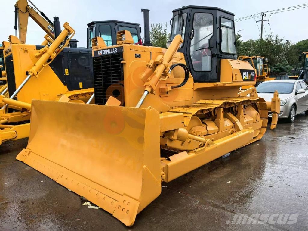 CAT D 6 G Pásové dozéry