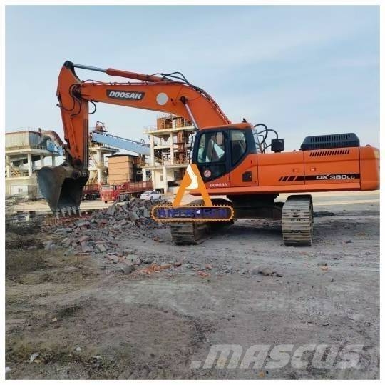 Doosan DX 380 LC Rupsgraafmachines