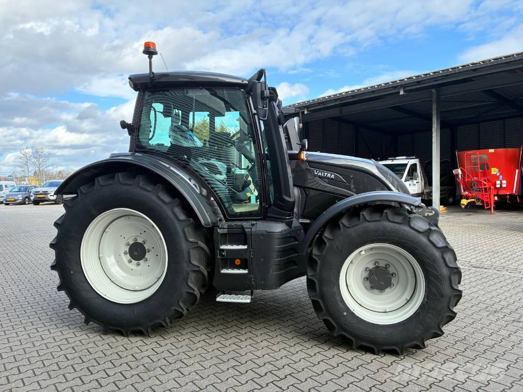 Valtra N 175 D 拖拉机/农用车