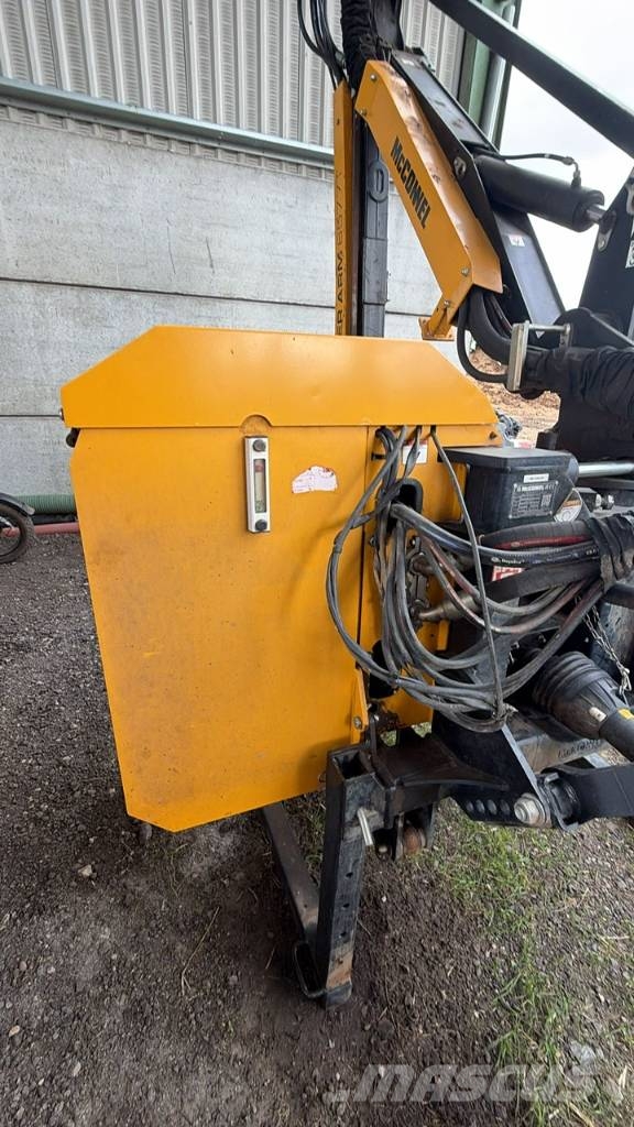McConnel PA 6577 T Corta-sebes