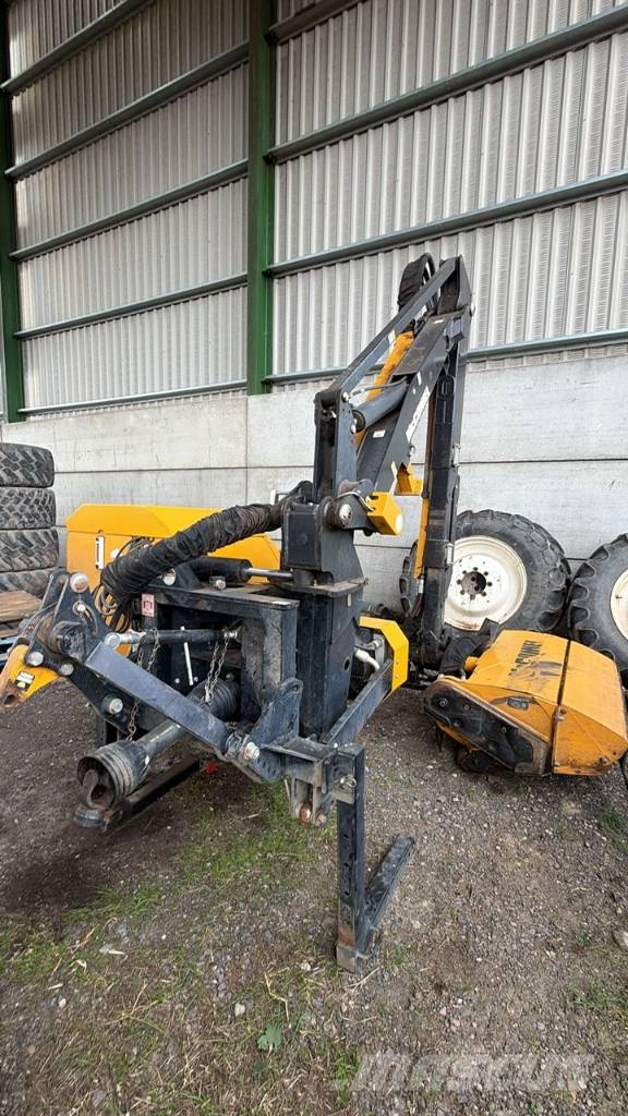 McConnel PA 6577 T Corta-sebes