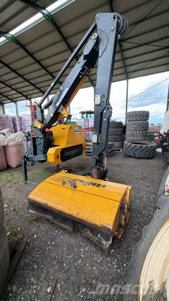 McConnel PA 6577 T Corta-sebes