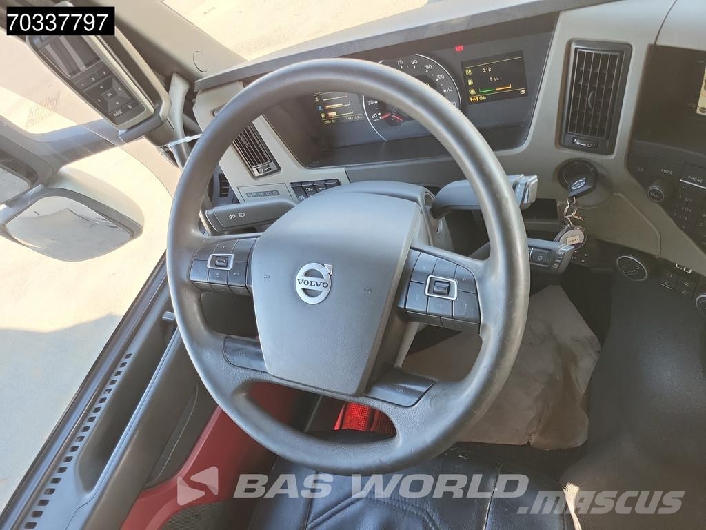 Volvo FM 450 FM 4X2 Globe NL-Truck Hydraulic Blower Navi Vlačilci