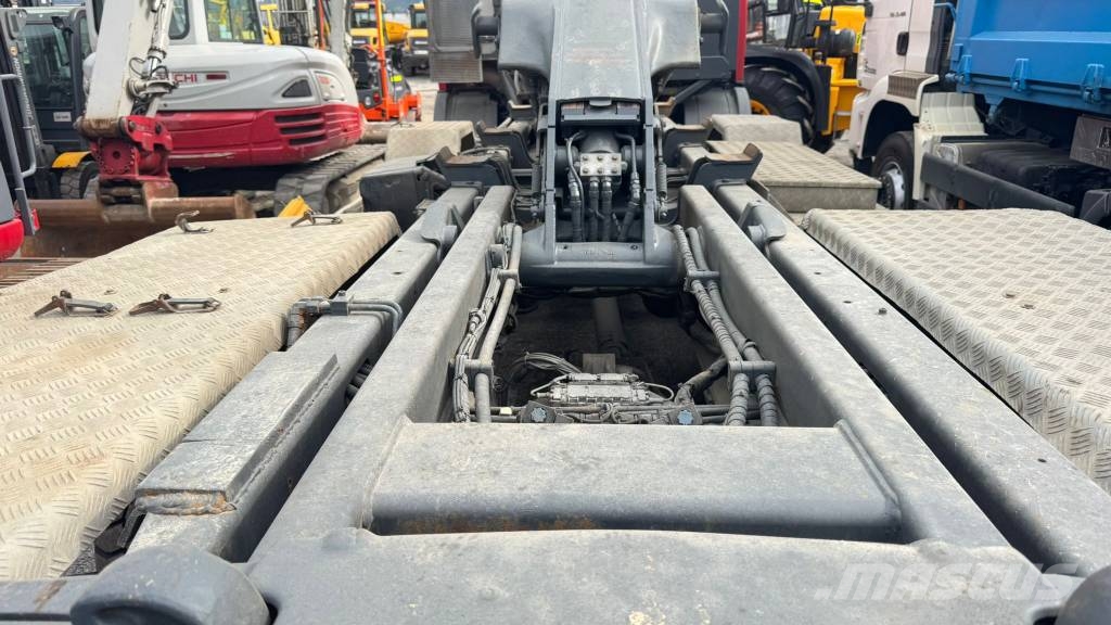 ABROL TIPPER - HIAB HOOKLIFT - 26T Sonstige Krane