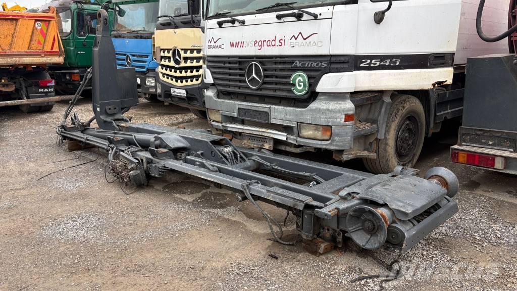 ABROL TIPPER - HIAB HOOKLIFT - 26T Sonstige Krane