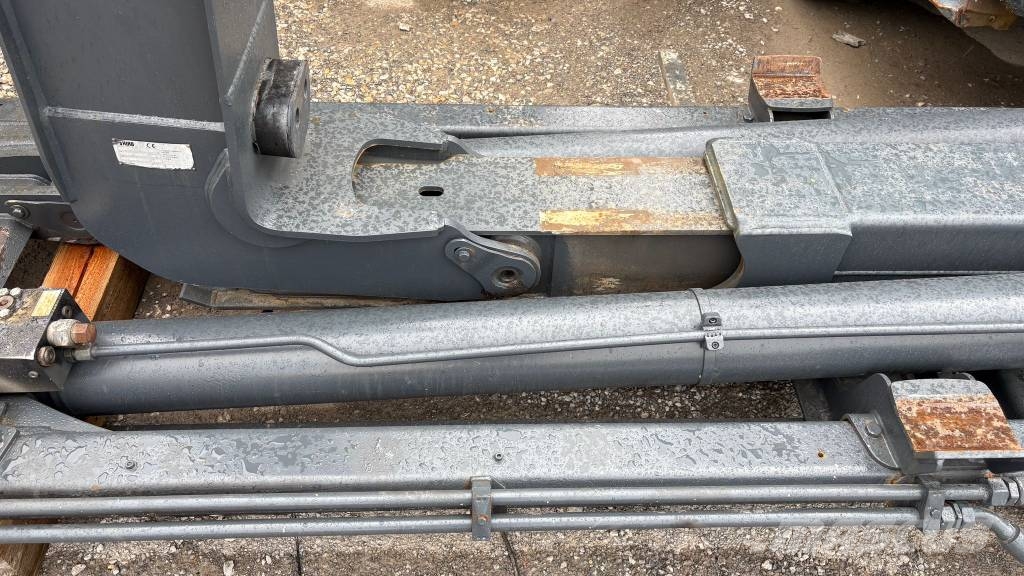 ABROL TIPPER - HIAB HOOKLIFT - 26T Sonstige Krane