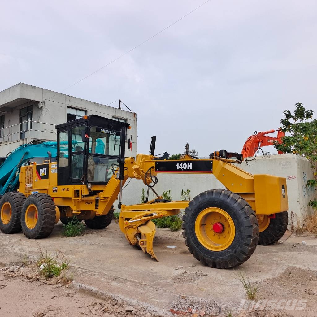 CAT 140 H with Powerful Engine in Stock on Sale Грейдери