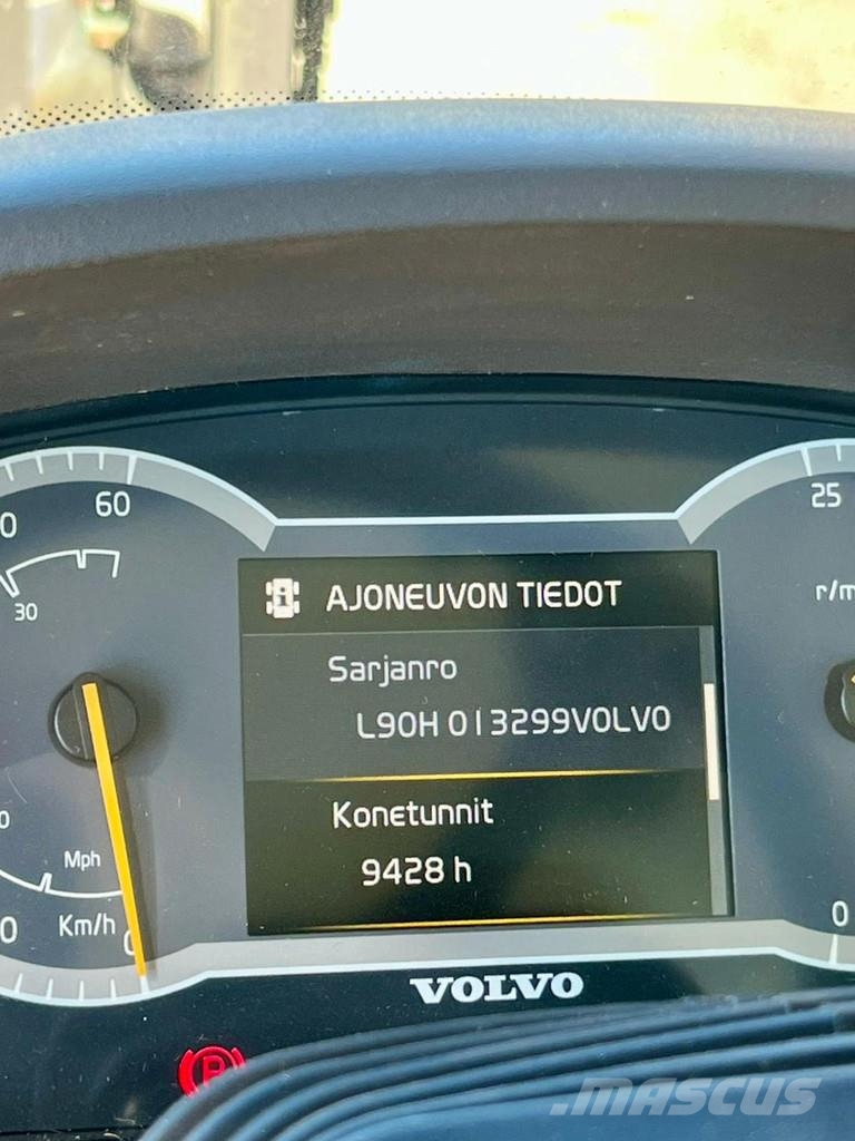 Volvo L90H لوادر بعجل