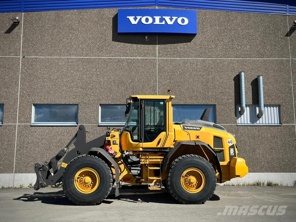Volvo L90H لوادر بعجل