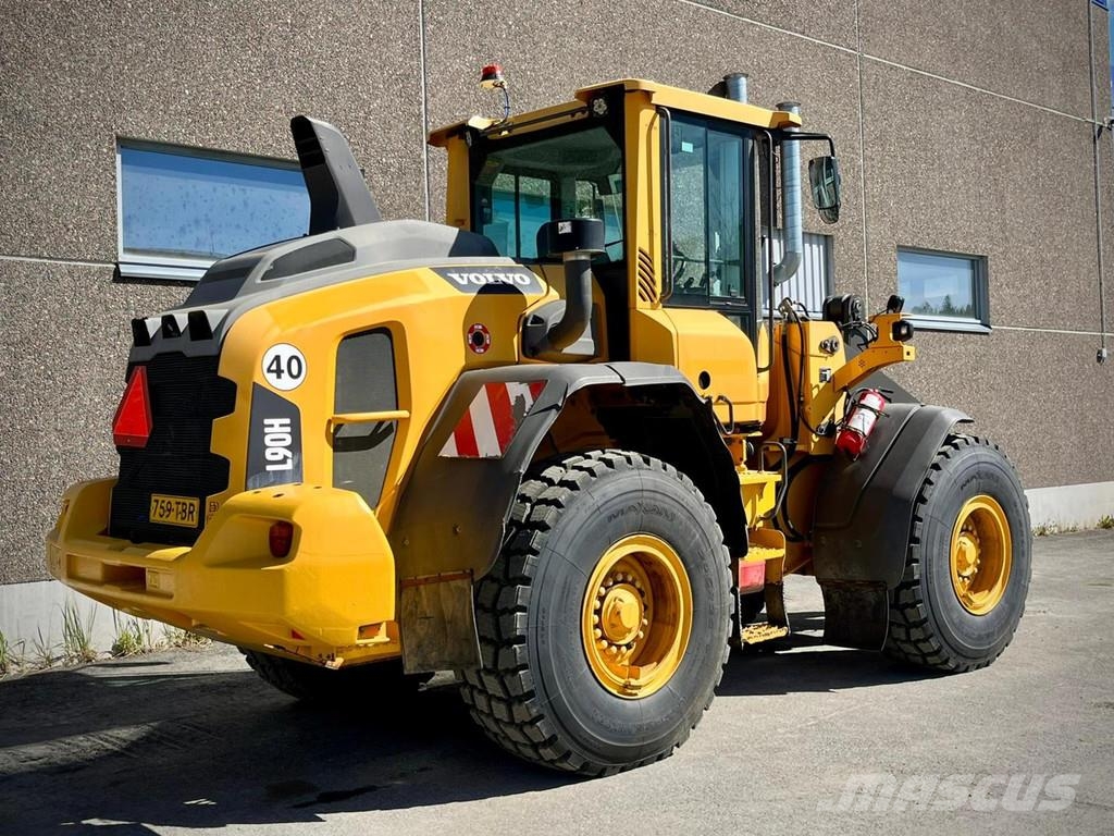 Volvo L90H لوادر بعجل
