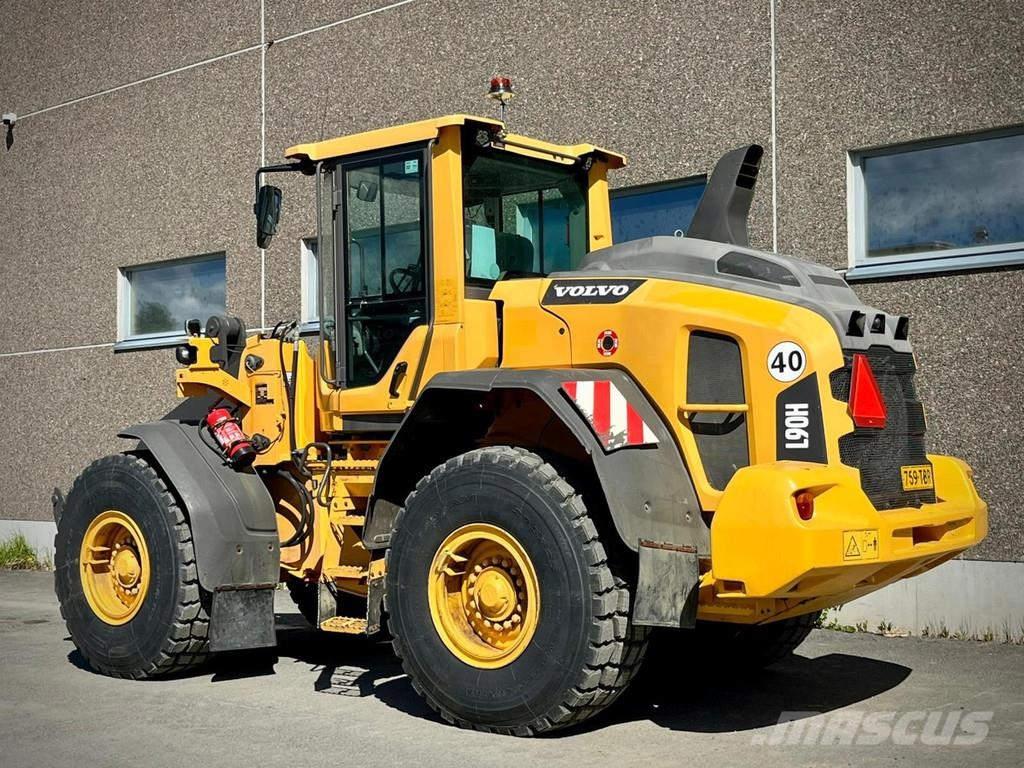 Volvo L90H لوادر بعجل