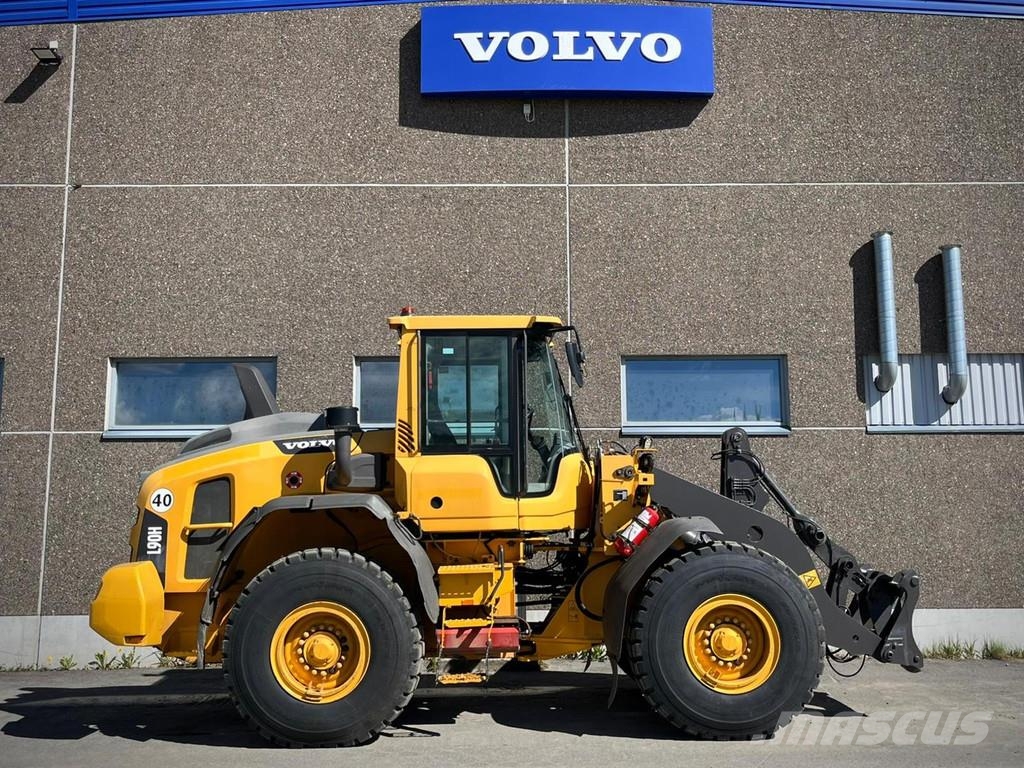 Volvo L90H لوادر بعجل