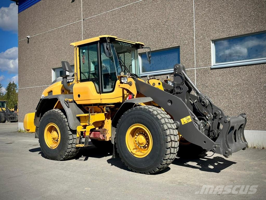 Volvo L90H لوادر بعجل