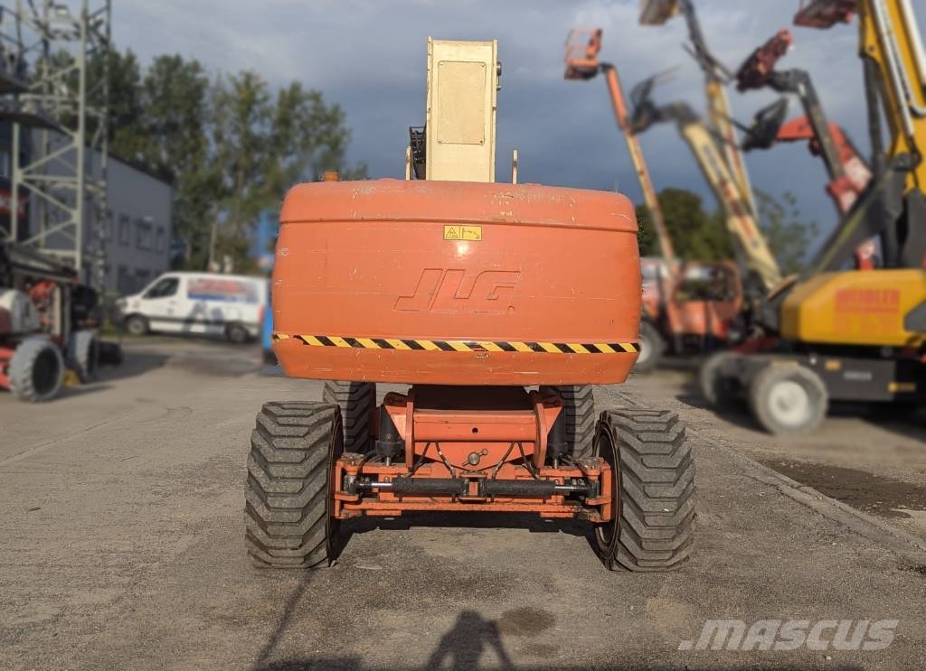 JLG 860 SJ Телескопични повдигачи