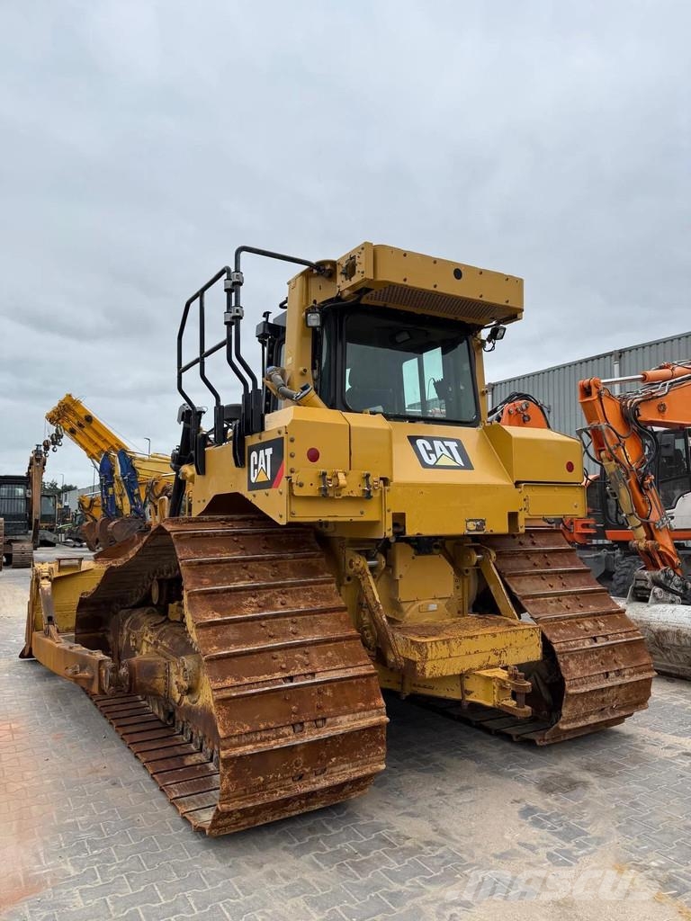 CAT D6T LPG Kāpurķēžu buldozeri