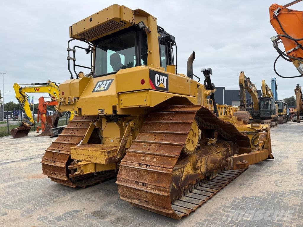 CAT D6T LPG Kāpurķēžu buldozeri