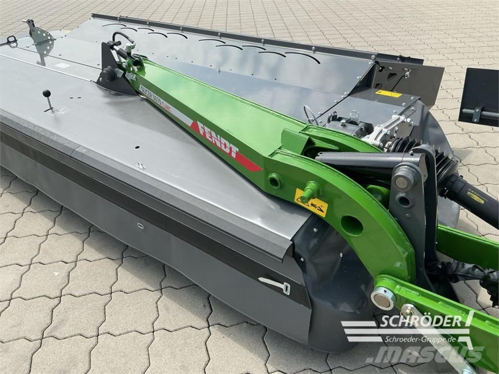 Fendt SLICER 3670 TLX-KC モアーコンディショナー