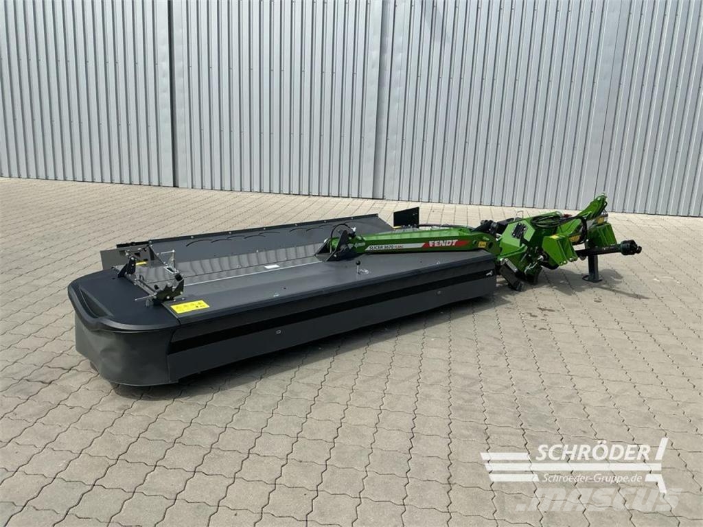 Fendt SLICER 3670 TLX-KC モアーコンディショナー