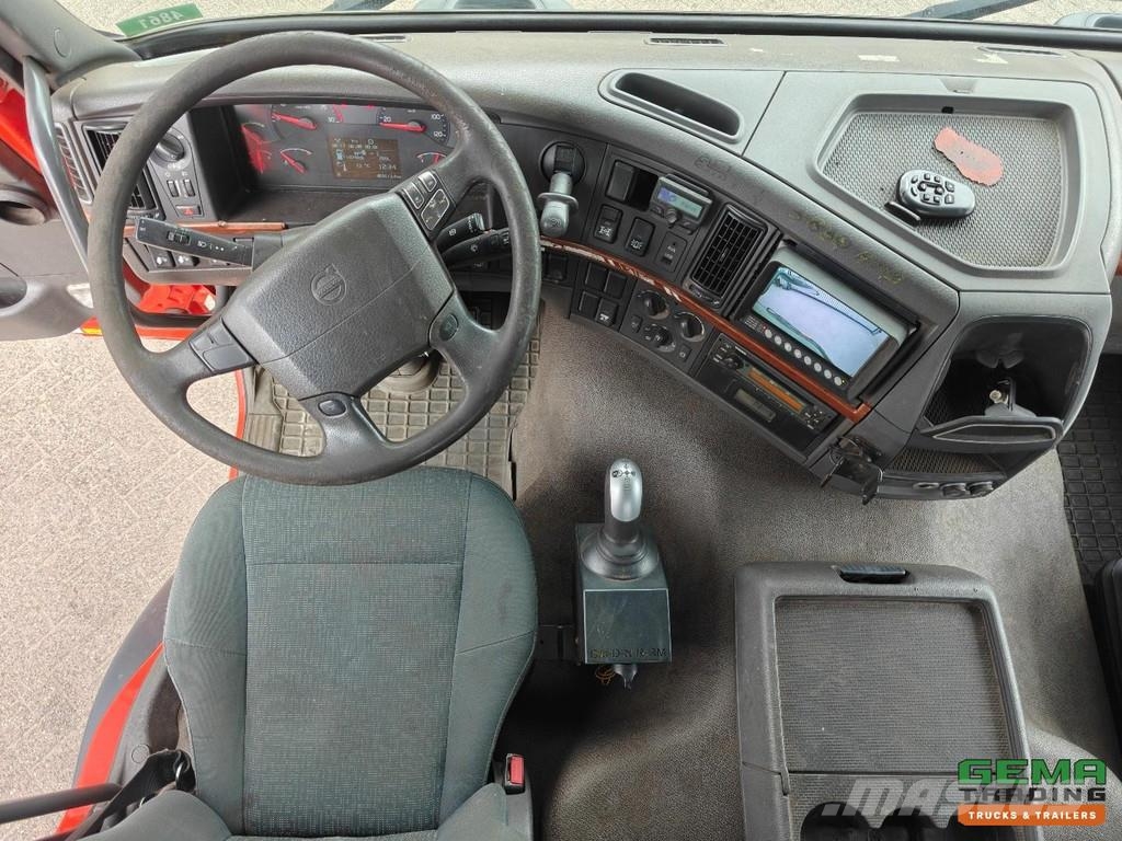 Terberg FM1850-T 8x4/6 Sleeper Cab Euro5 EEV - Crane Posit Грузовики-платформы/боковая разгрузка