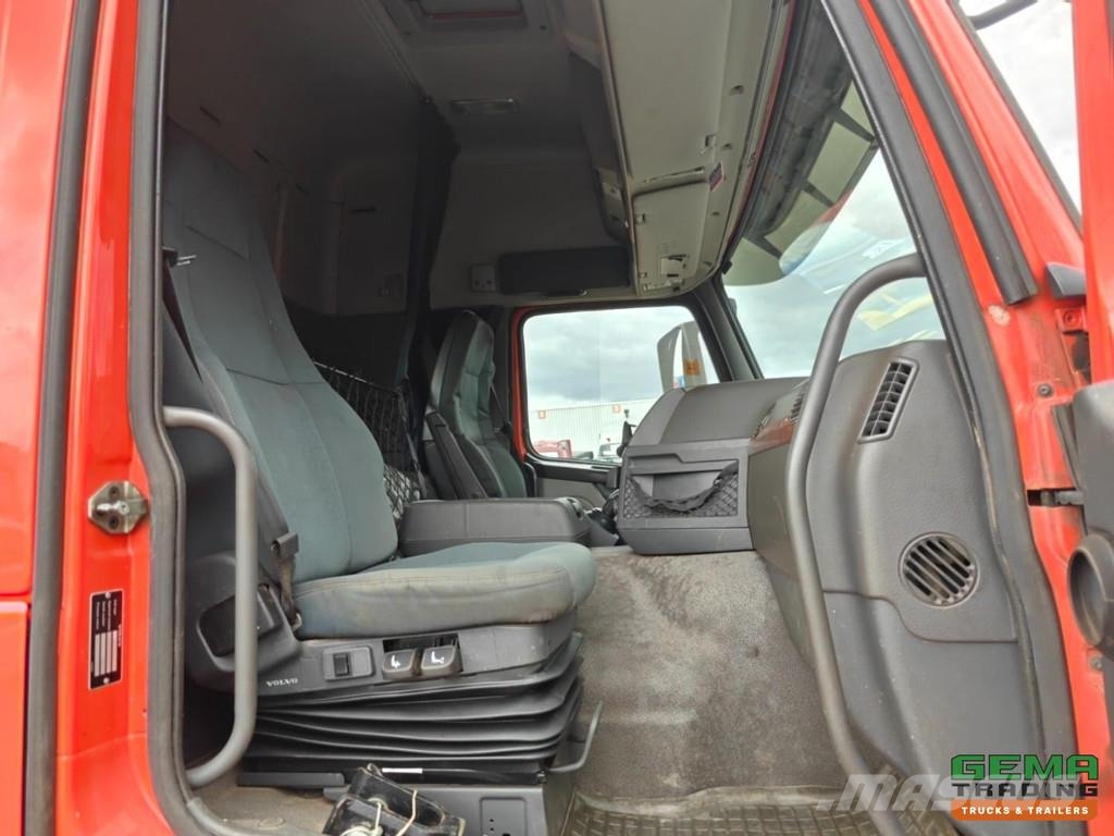 Terberg FM1850-T 8x4/6 Sleeper Cab Euro5 EEV - Crane Posit Грузовики-платформы/боковая разгрузка