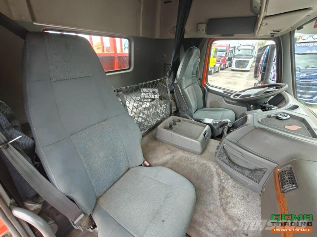 Terberg FM1850-T 8x4/6 Sleeper Cab Euro5 EEV - Crane Posit Грузовики-платформы/боковая разгрузка