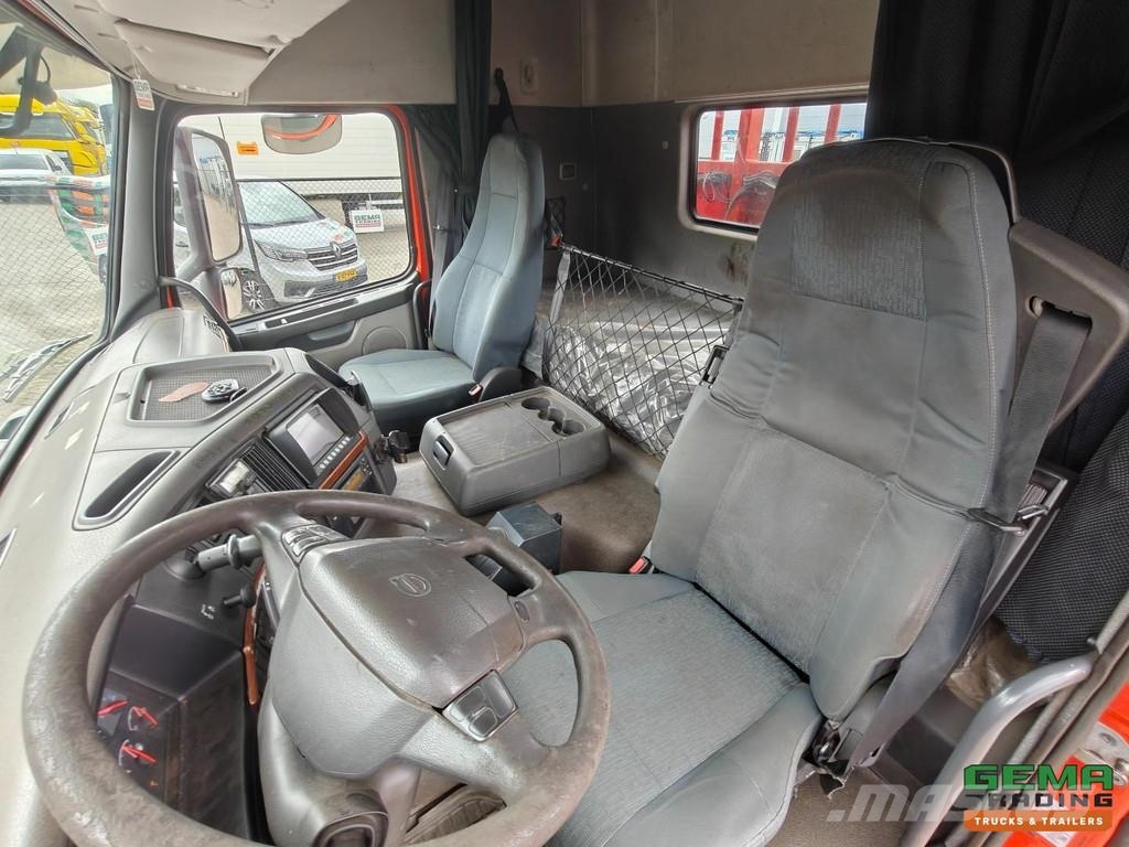Terberg FM1850-T 8x4/6 Sleeper Cab Euro5 EEV - Crane Posit شاحنات مسطحة/مفصلية الجوانب