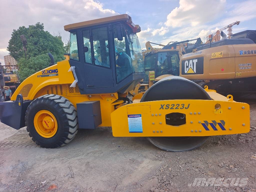 XCMG XS 223 J  Shanghai largest supplier Valsetog