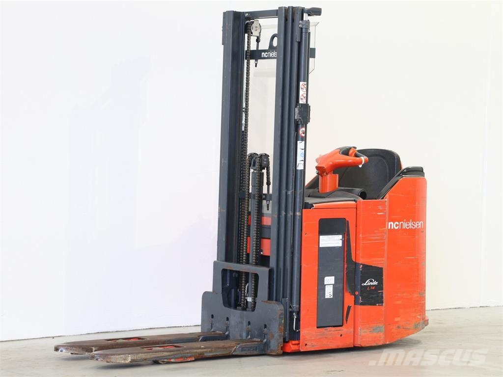 Linde L14SP/133-00 معدات التكديس الجوالة