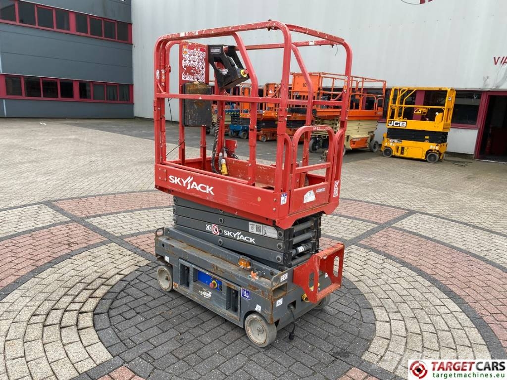 SkyJack SJ3014 Micro Electric Scissor Work Lift 640cm Škarjaste dvižne ploščadi