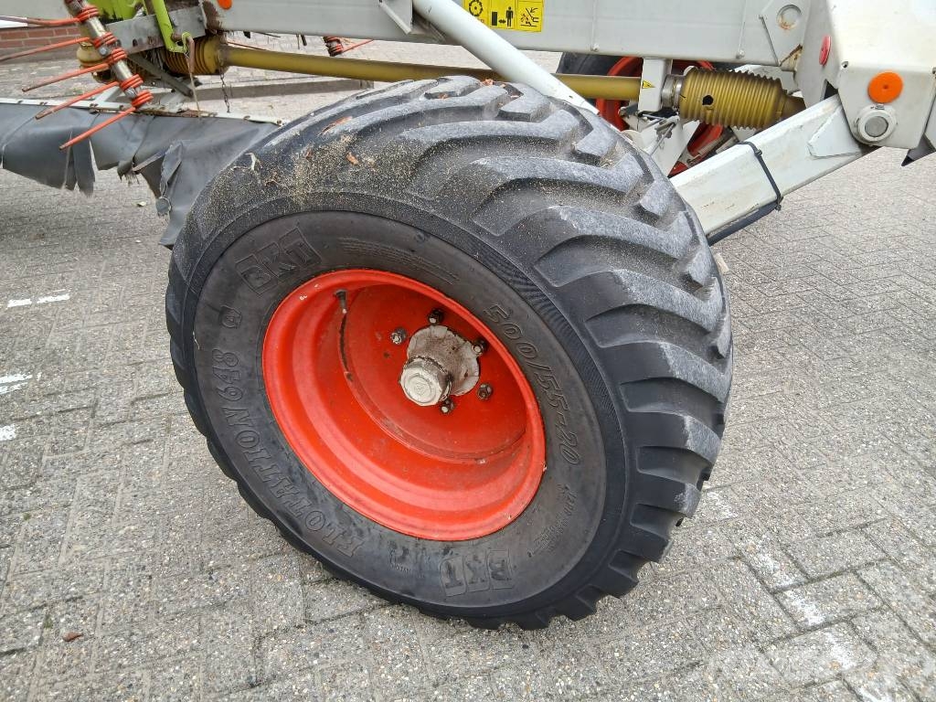 CLAAS Liner 3000 Sakupljači