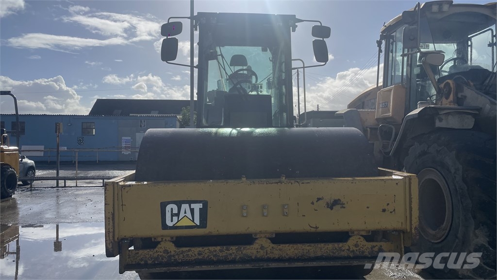 CAT CS 66 B Valjci sa jednim bubnjem