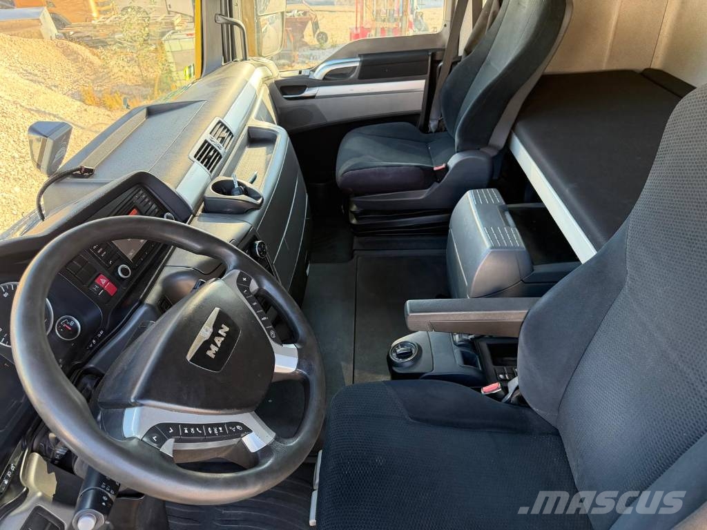 MAN TGX وحدات الجر