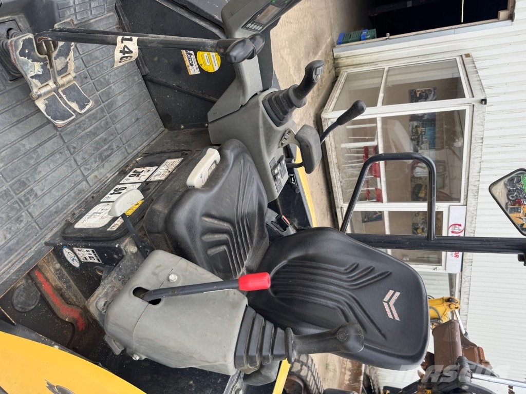 Yanmar SV26 (08806) حفارات صغيرة أقل من 7 طن (حفارات صغيرة)