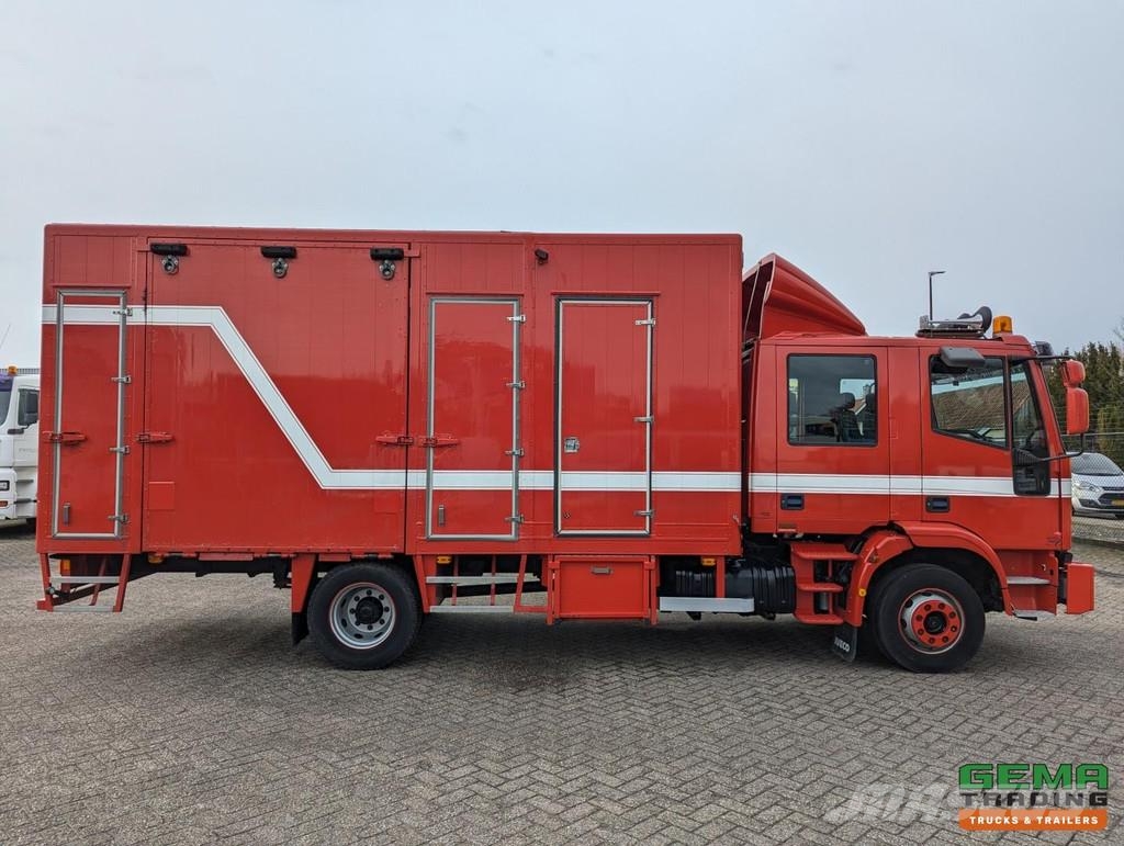 Iveco Tector ML120E24D 4x2 Euro3 Double Cab - Horse Trai Camiones para transporte de animales