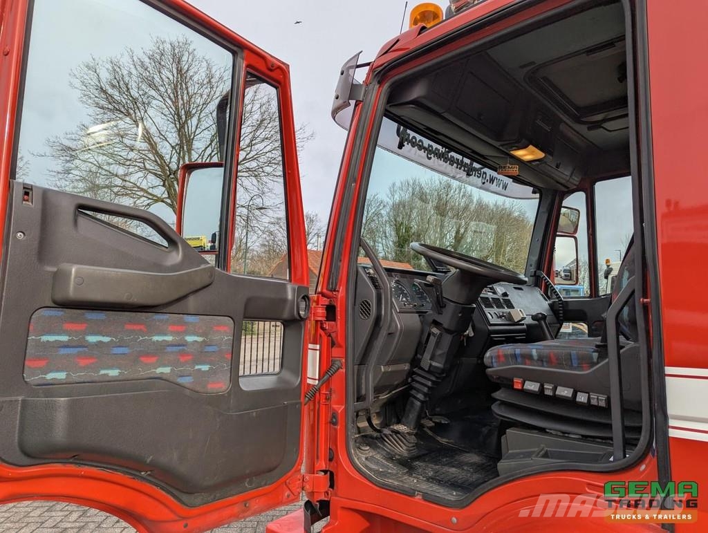 Iveco Tector ML120E24D 4x2 Euro3 Double Cab - Horse Trai Camiones para transporte de animales