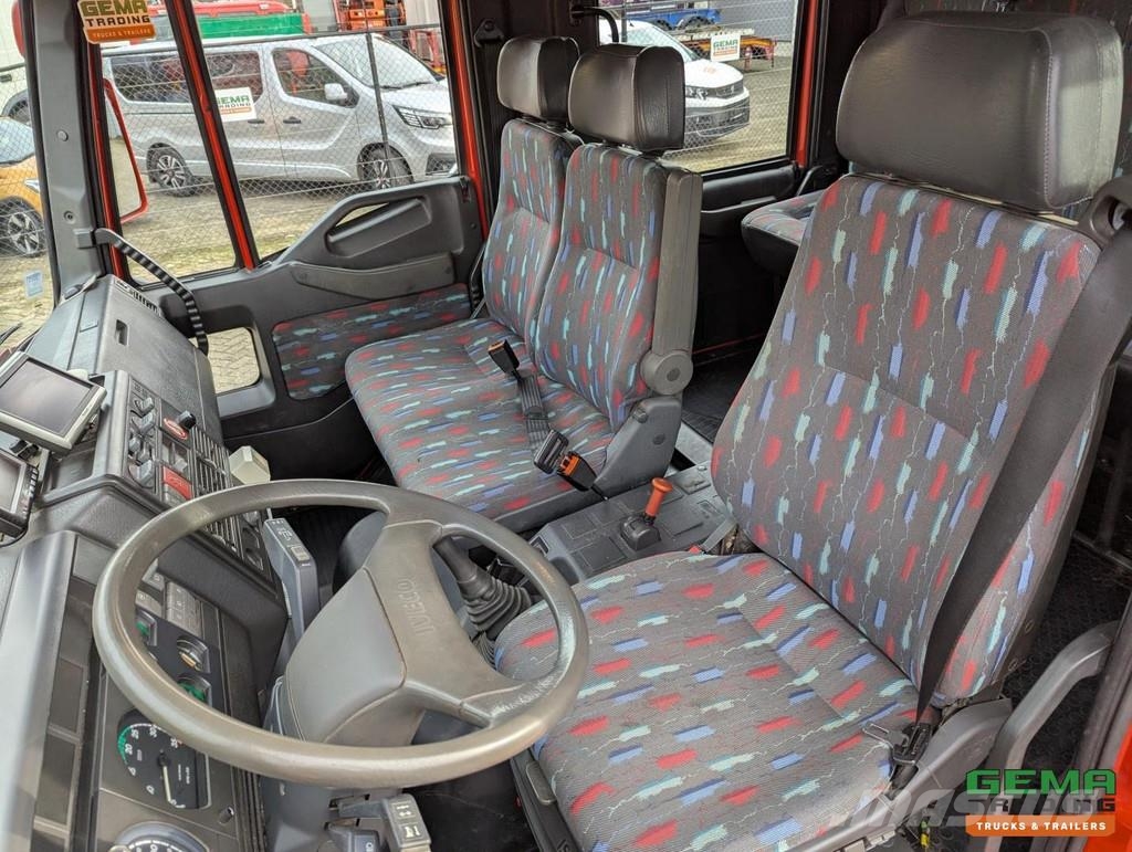 Iveco Tector ML120E24D 4x2 Euro3 Double Cab - Horse Trai Camiones para transporte de animales