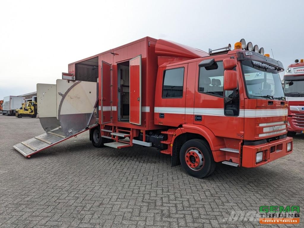 Iveco Tector ML120E24D 4x2 Euro3 Double Cab - Horse Trai Camiones para transporte de animales