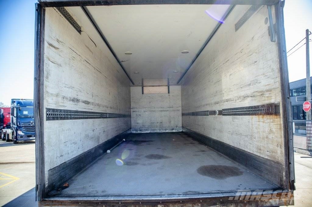MAN TGM 18.250 BL + CHEREAU+DHOLLANDIA Skříňová nástavba