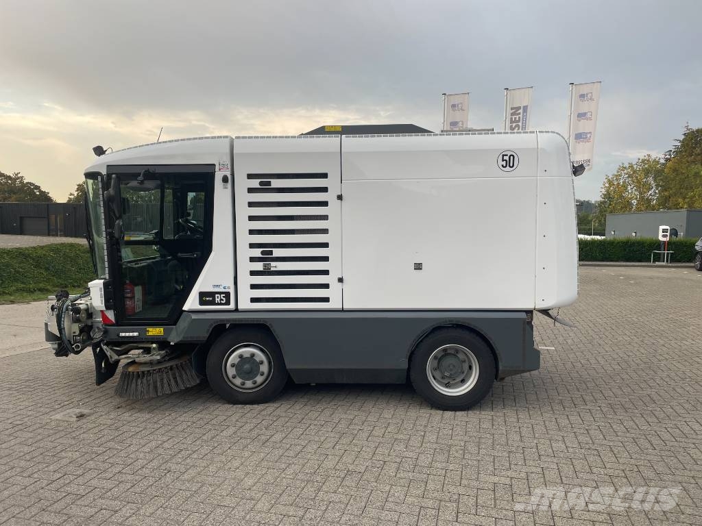 Ravo R5 STH, 50 km/h, Euro 6E Barredoras