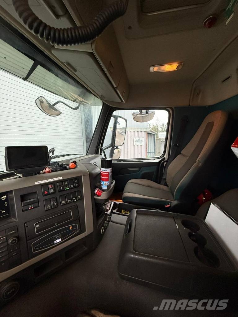 Volvo FM 500 起重车