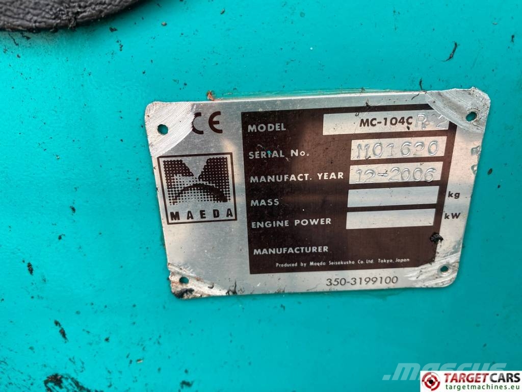 Maeda MC104C R2 Mini Tracked Crane 0.995T 550cm Minikranen