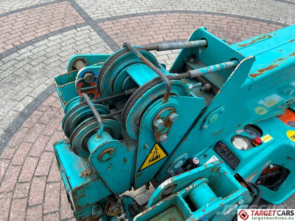 Maeda MC104C R2 Mini Tracked Crane 0.995T 550cm Minikranen